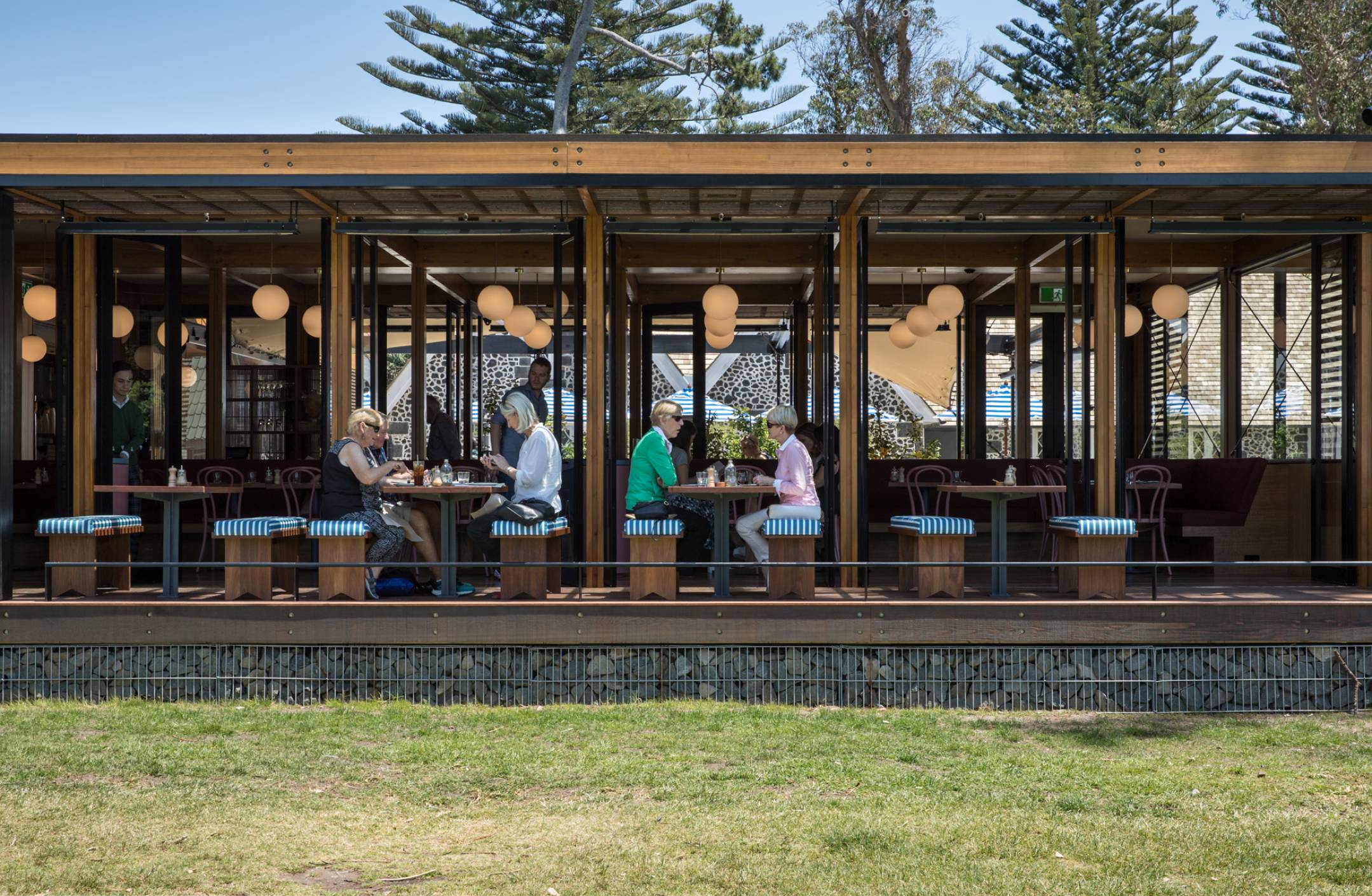 Mission Bay Pavilion restaurant
 by Herbst Architects