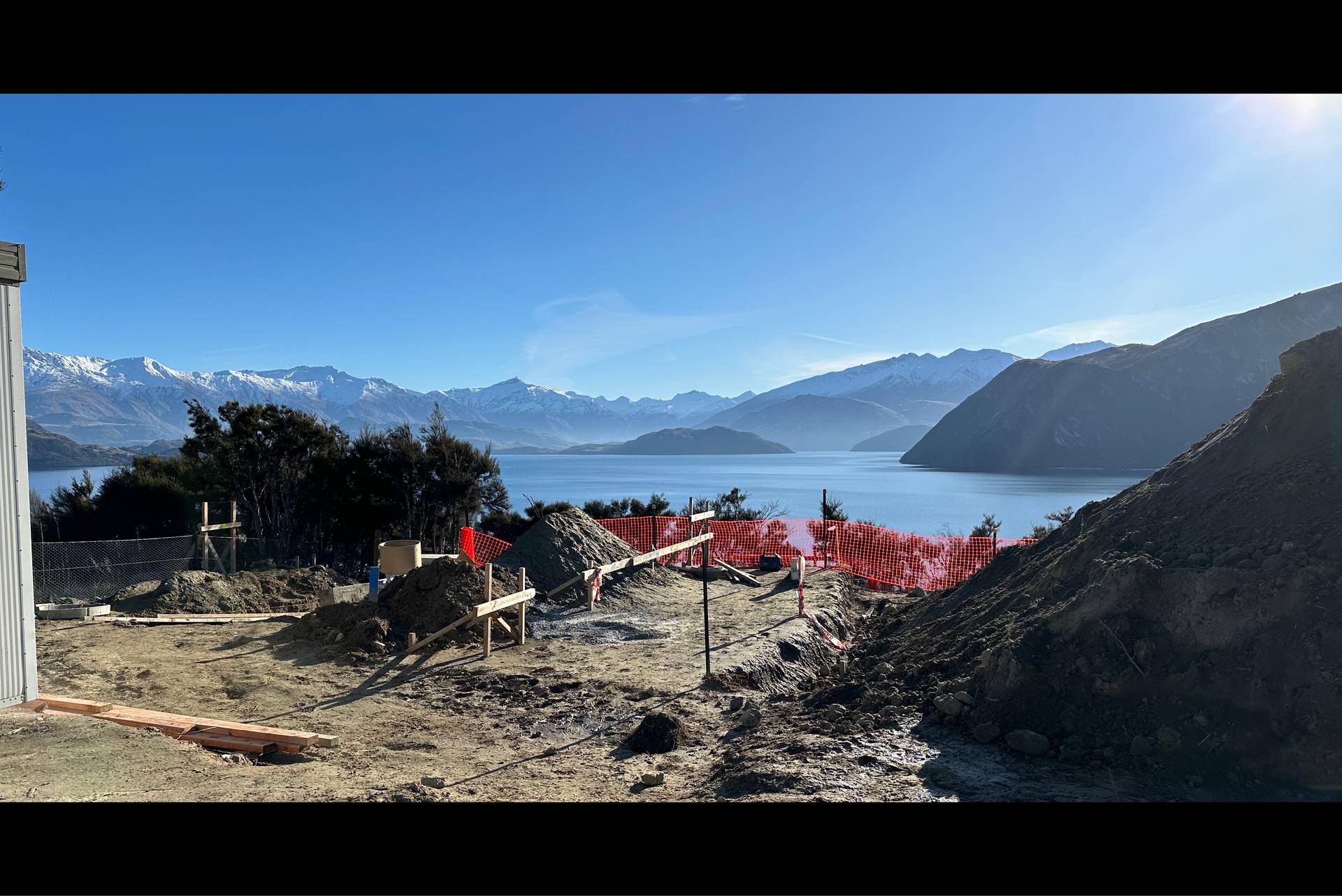 Wanaka Lake House by Herbst Architects