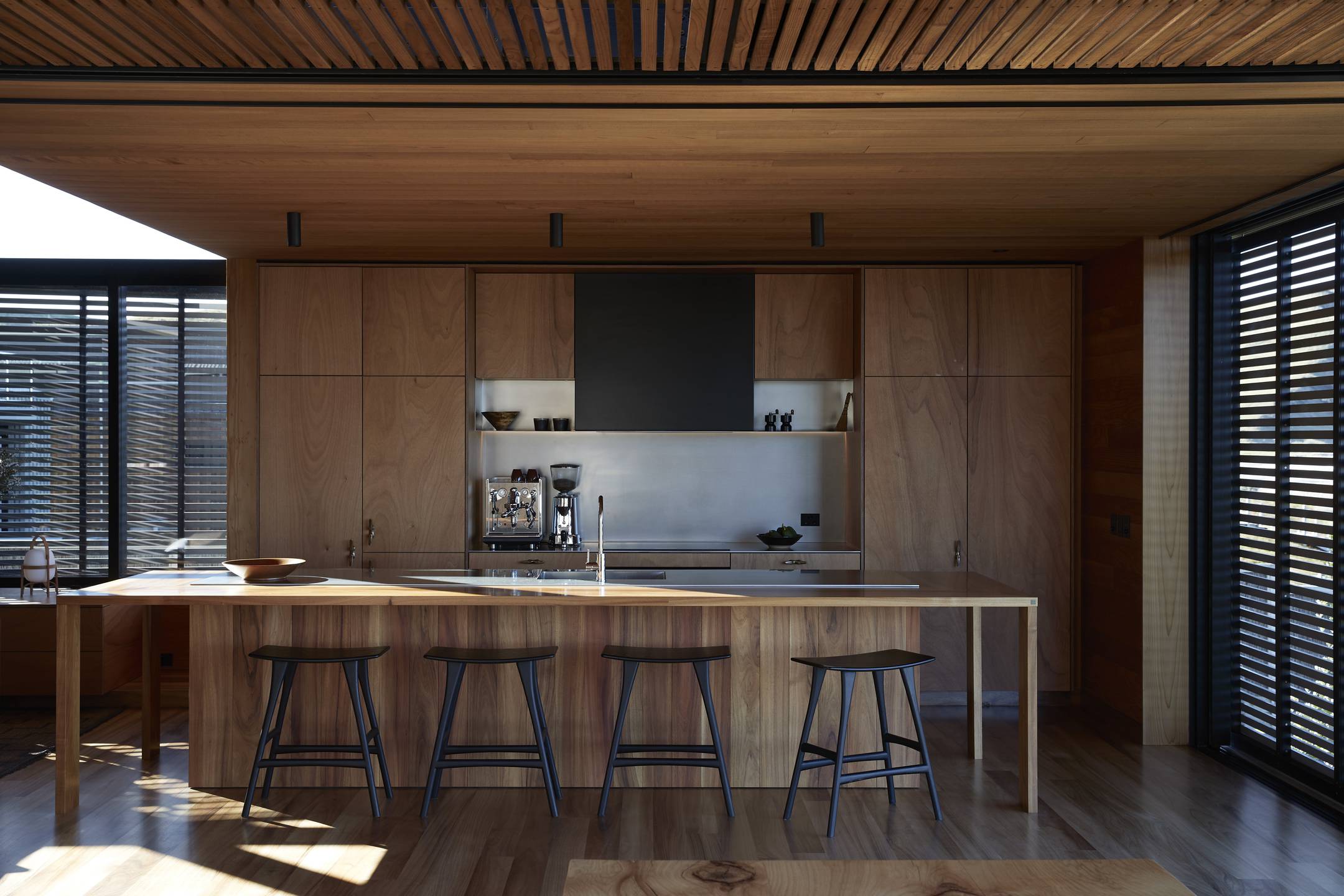 Opito Bay Bach by Herbst Architects