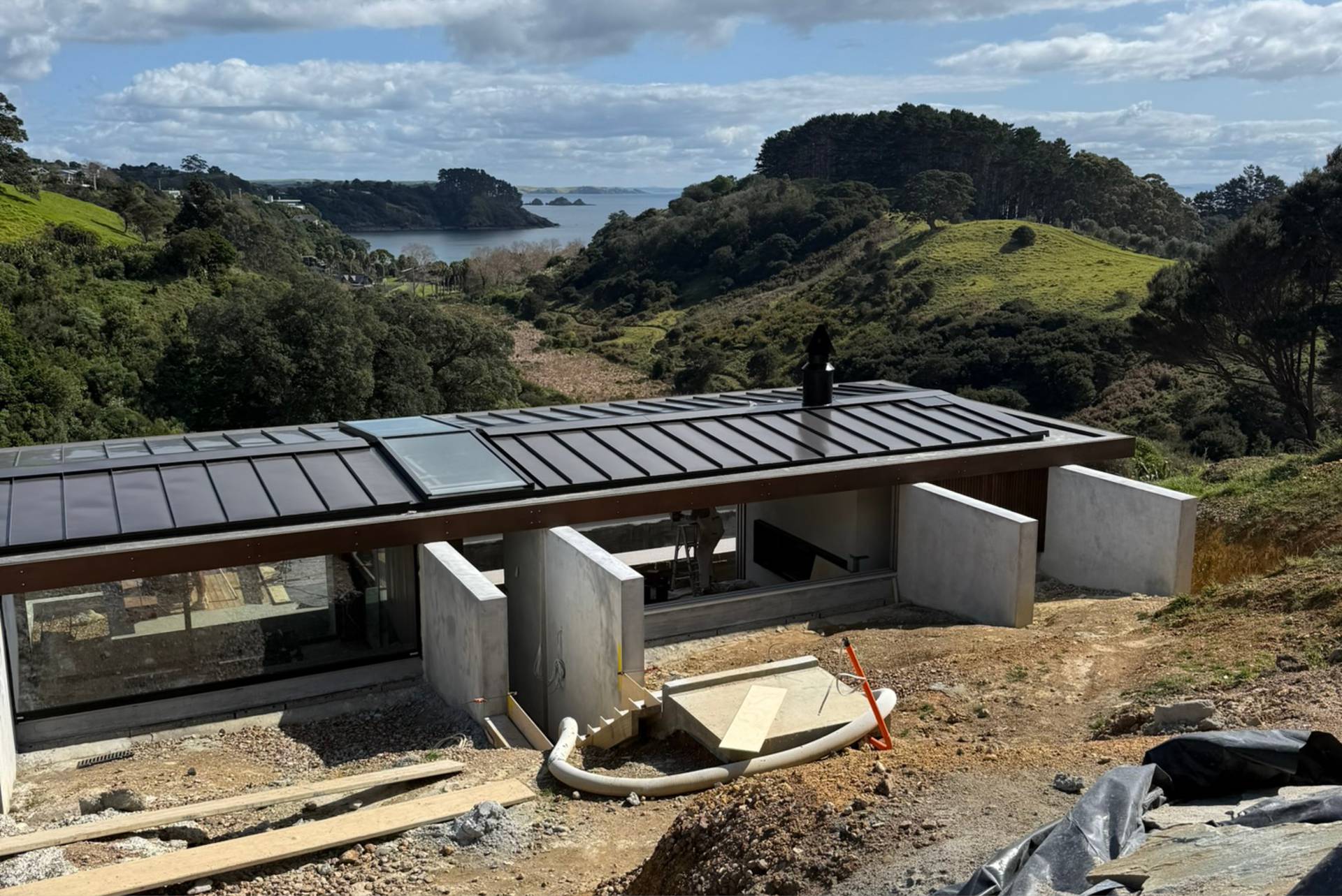 Wawata Pool Pavilion by Herbst Architects