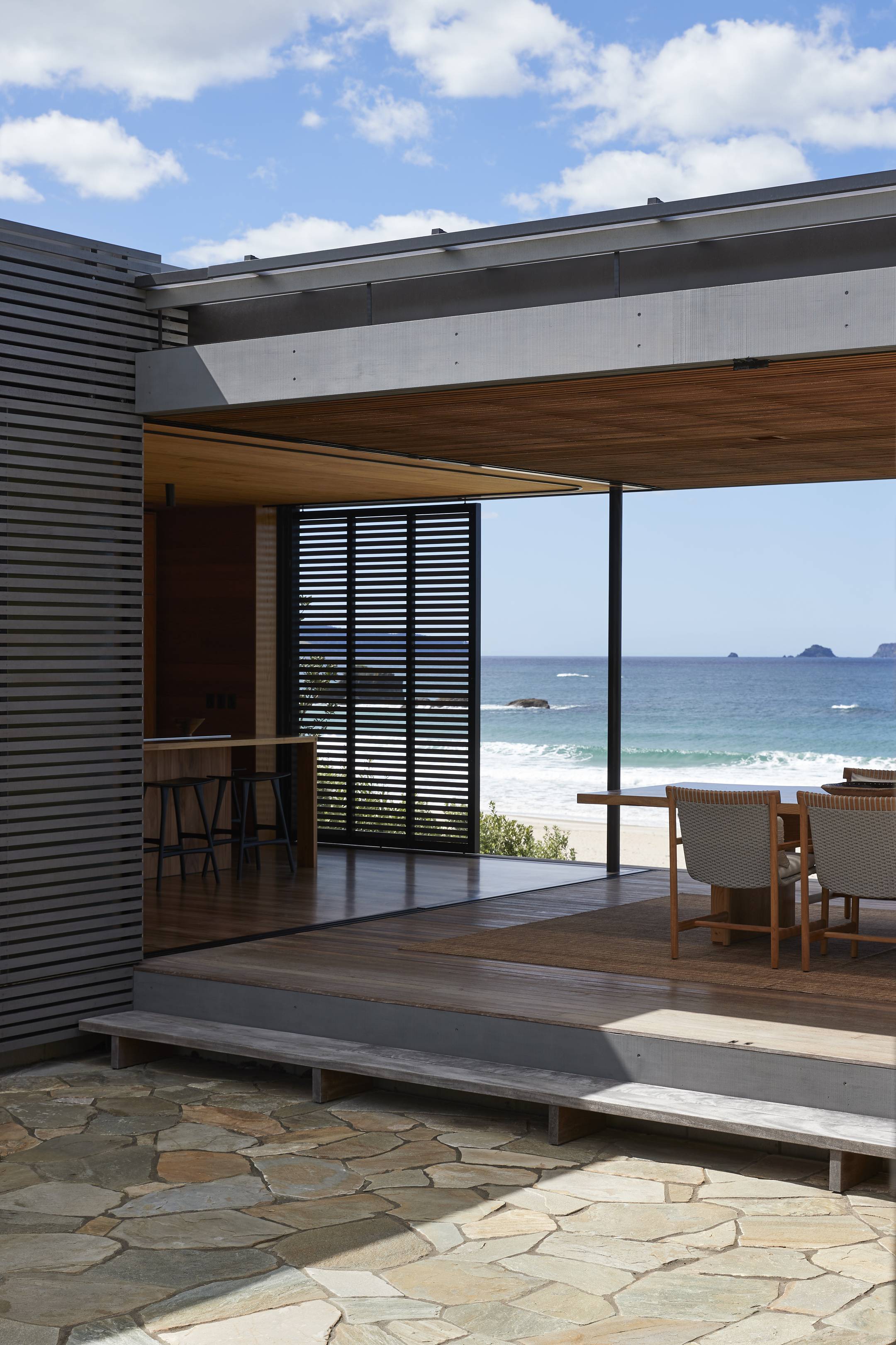 Opito Bay Bach by Herbst Architects