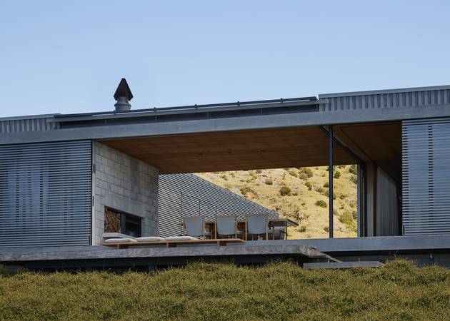 Opito Bay Bach by Herbst Architects