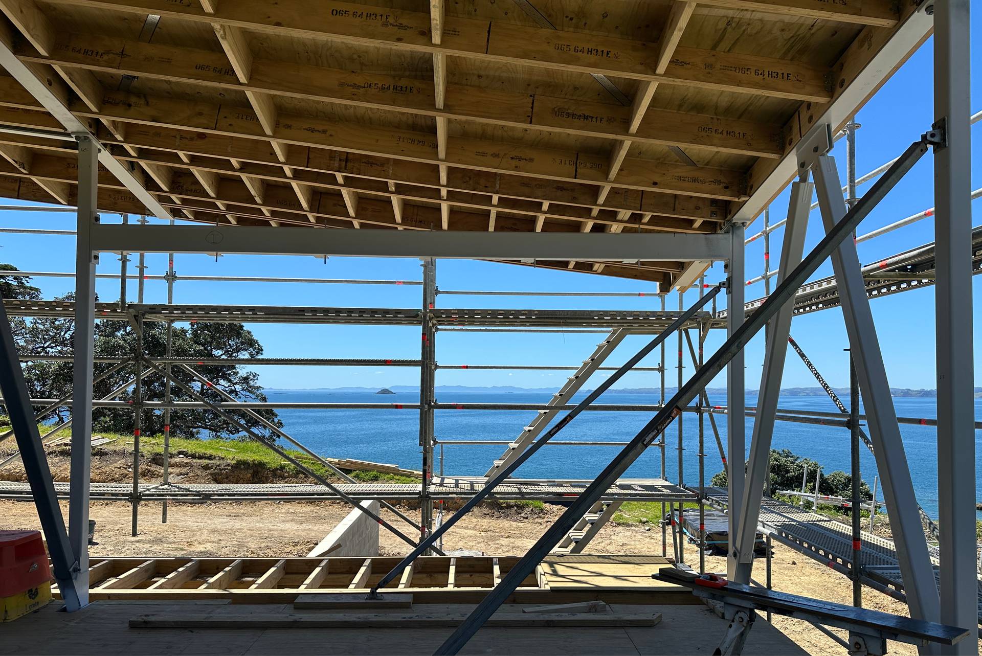 Rakino House by Herbst Architects