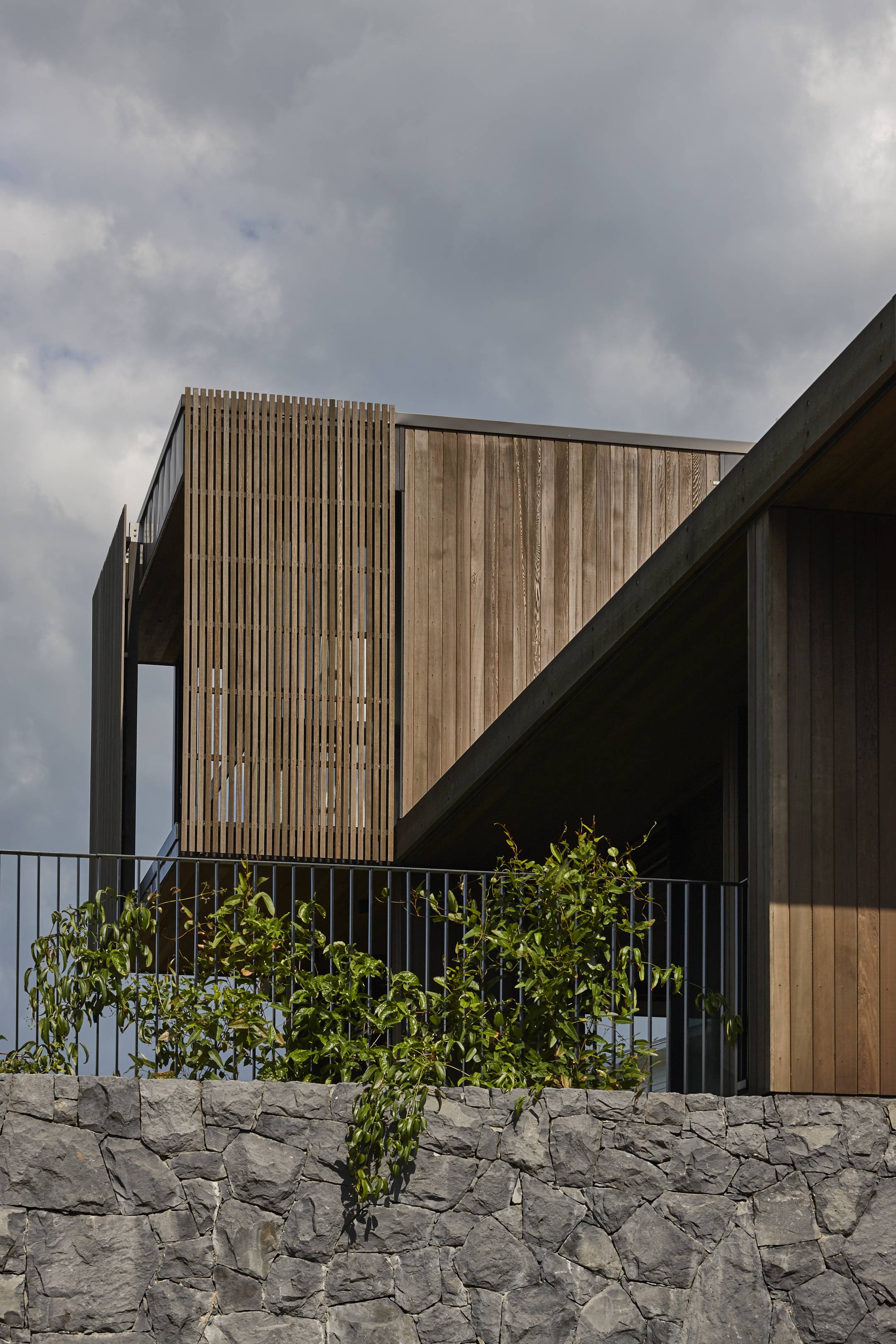 Hauraki Road House by Herbst Architects